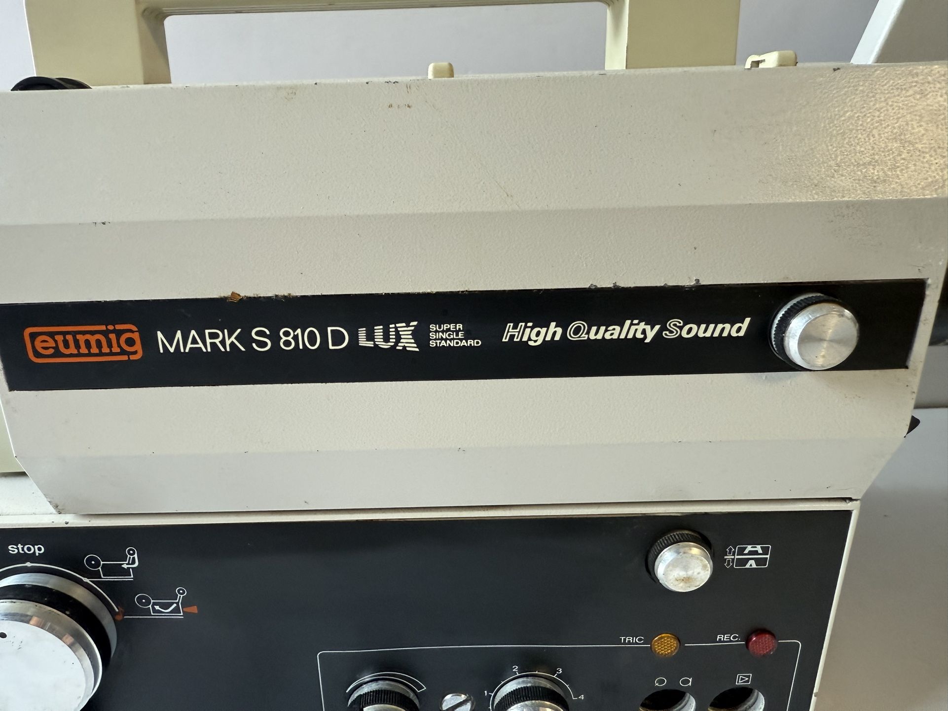 Eumig Mark S 810 D Lux Super8 Film Projector - Powers On - photo 2