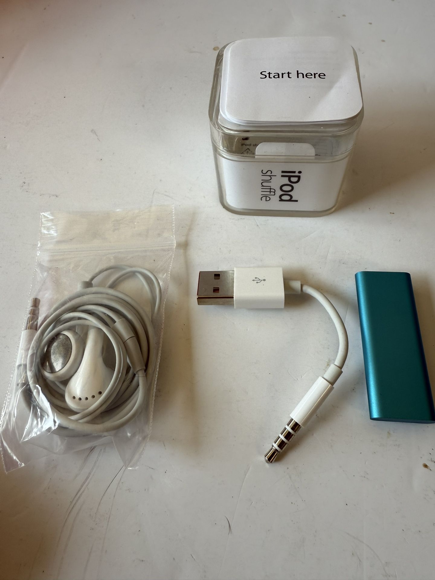 iPod Shuffle 3rd Gen 2GB