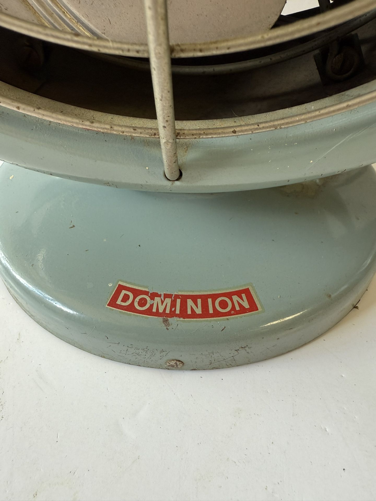 Vintage Dominion Metal Four Blade Fan Model 1528 MCM Tested Work - photo 2