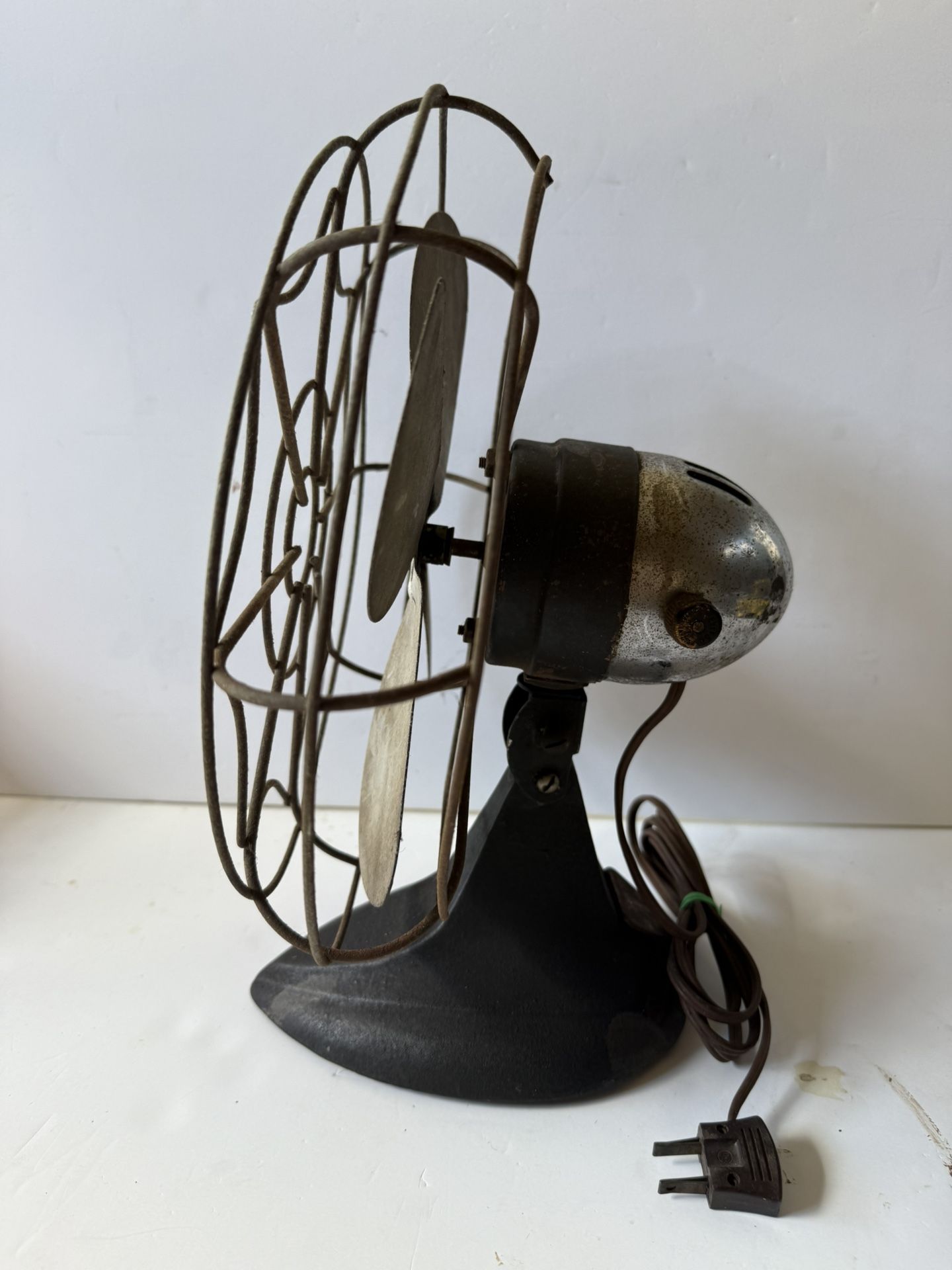 Vtg Mastercraft Fan Model 1005 W/Metal Blade Works - photo 2