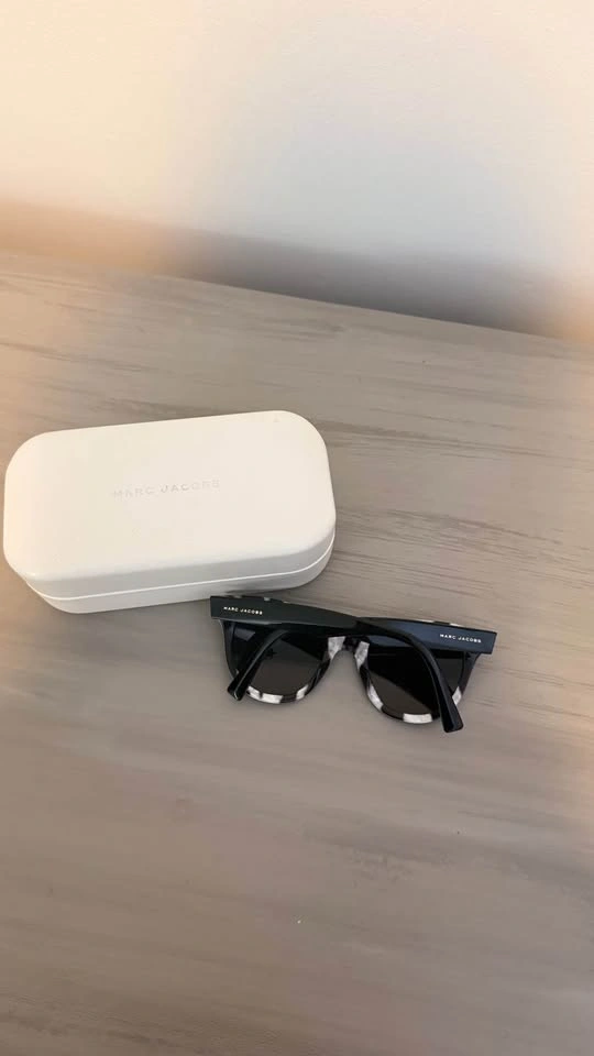 Marc Jacob’s Sunglasses - photo 2