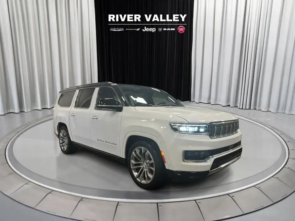 2023 Jeep Grand Wagoneer L Series II - photo 4