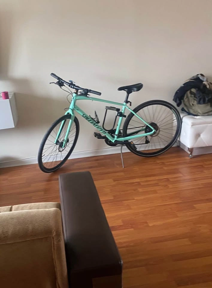 Specialized Sirrus SL Bike - Size L - photo 3