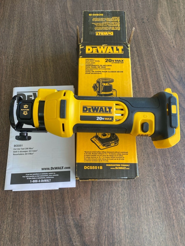 Dewalt Drywall Cut Out Tool - photo 3