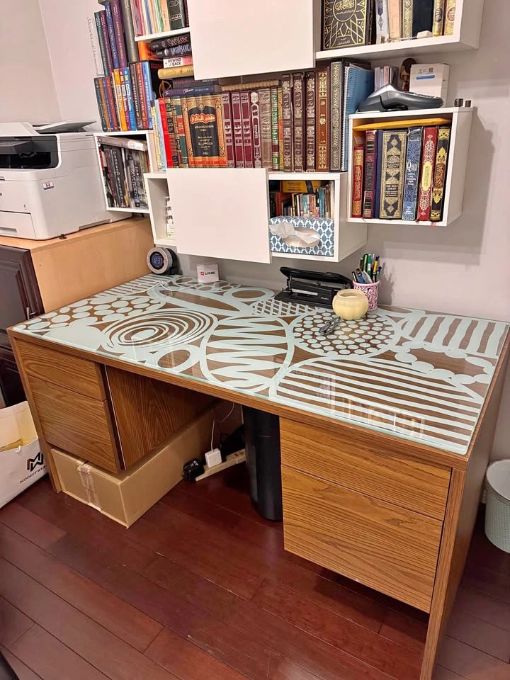 OFFICE DESK