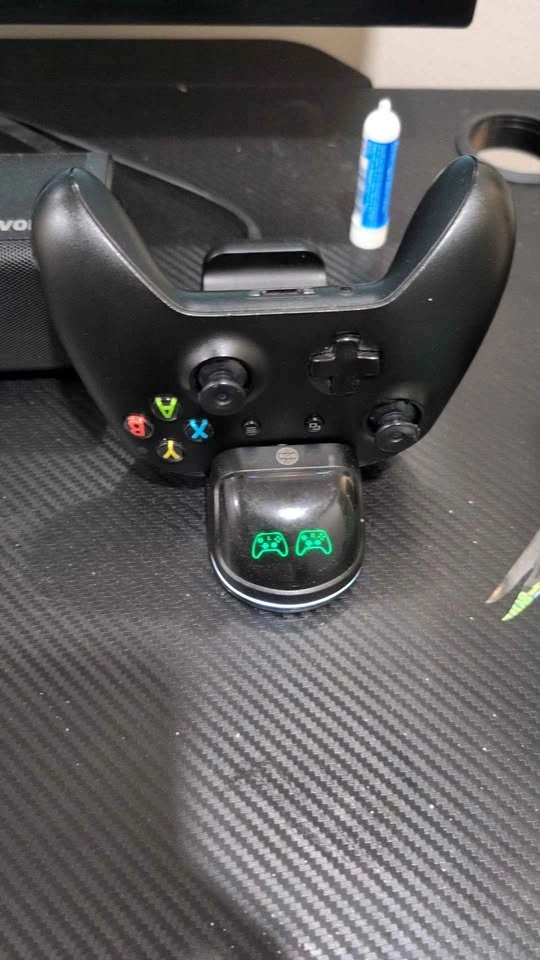 Xbox One X and Xbox One - photo 4