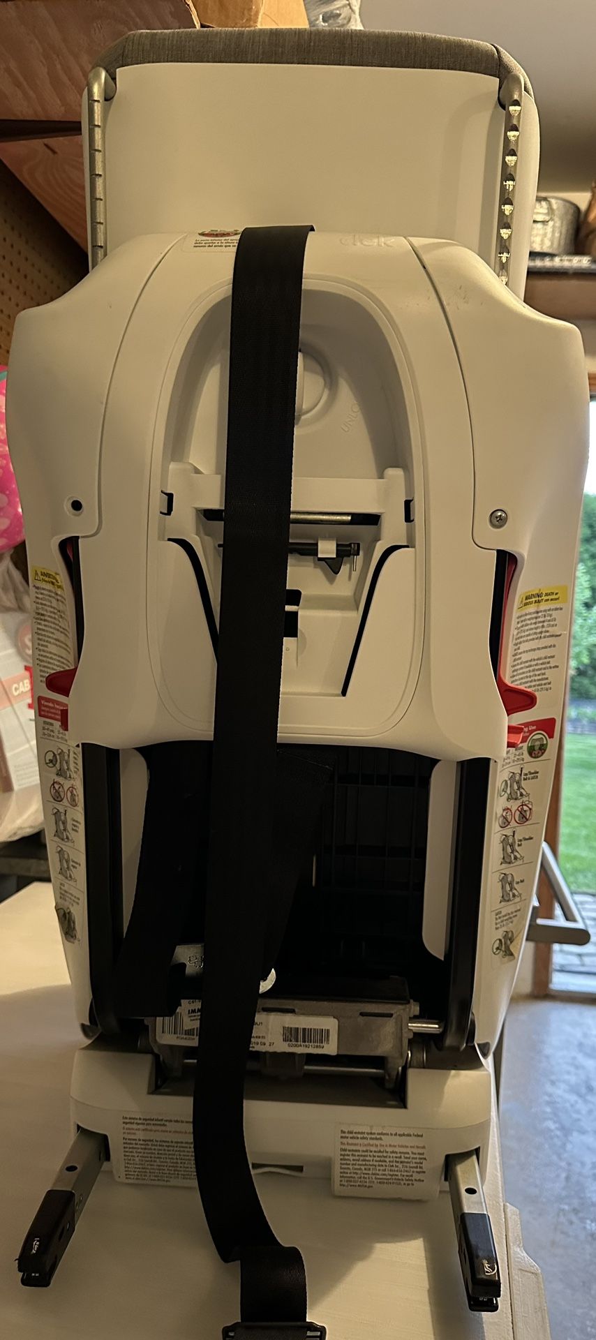 CLEK FOONF FO19U1 White Car Seat - photo 5