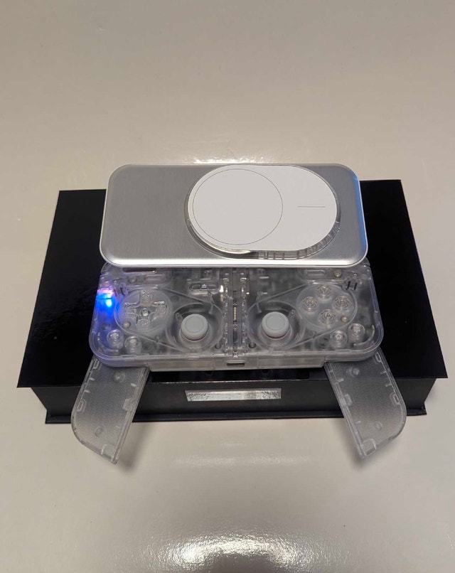 MCON Magnetic Mobile Game Controller - photo 3