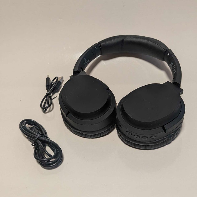 Bluehive Bluebass TWS Headphones