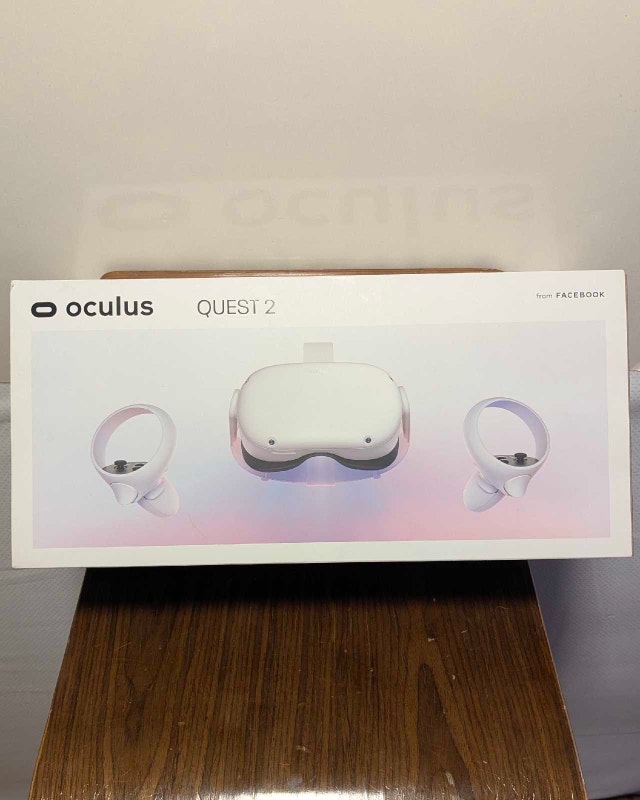 Oculus/Meta Quest 2 + Accessories