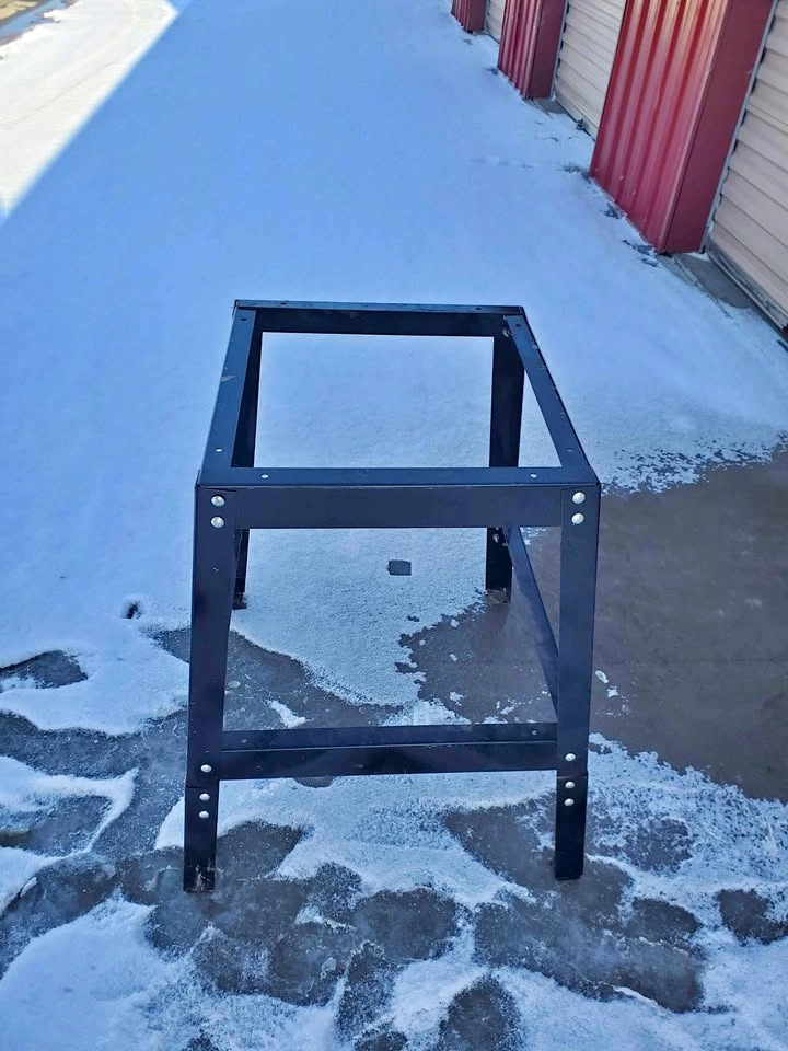 Table saw stand