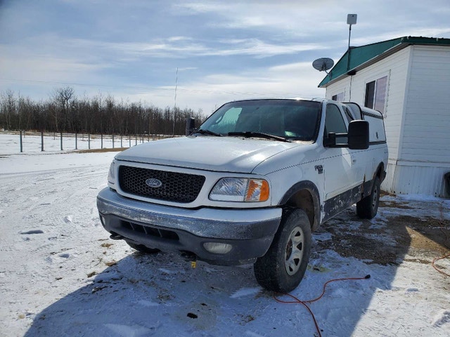 2001 Ford F-150 with canopy - runs and drives