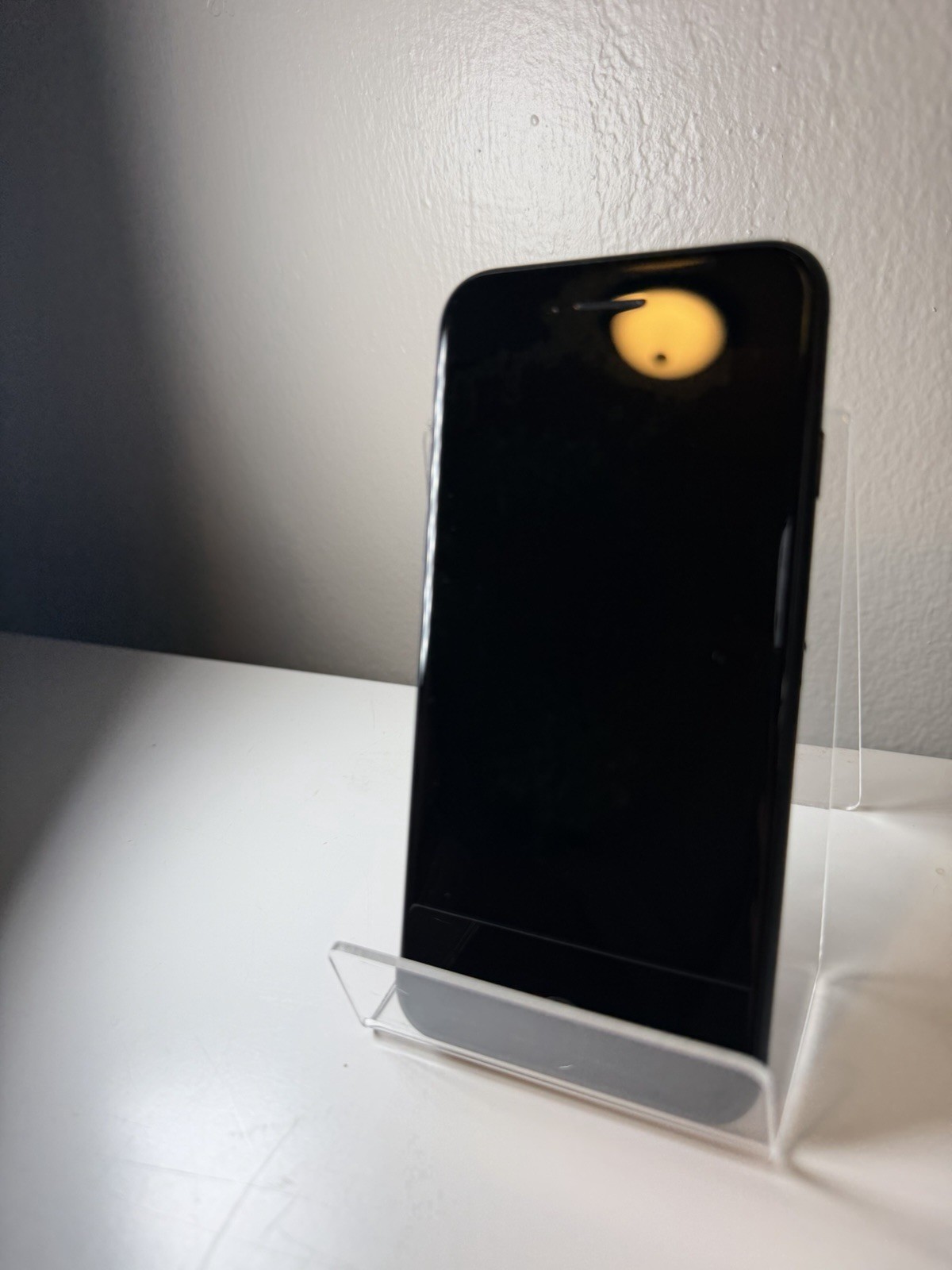 Apple iPhone SE 3rd Gen 64GB Unlocked - photo 2