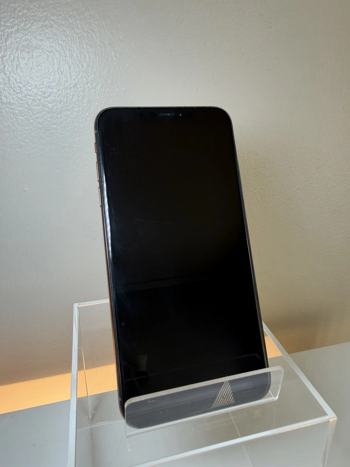 Apple iPhone XS Max Gold 256GB Unlocked - photo 4