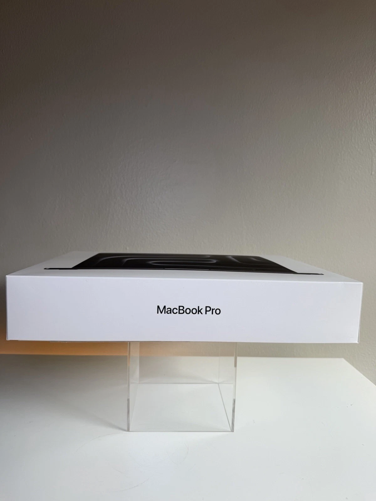 MacBook Pro 14" M3 16GB 512GB Laptop Empty Box w/ Wrapping - photo 5