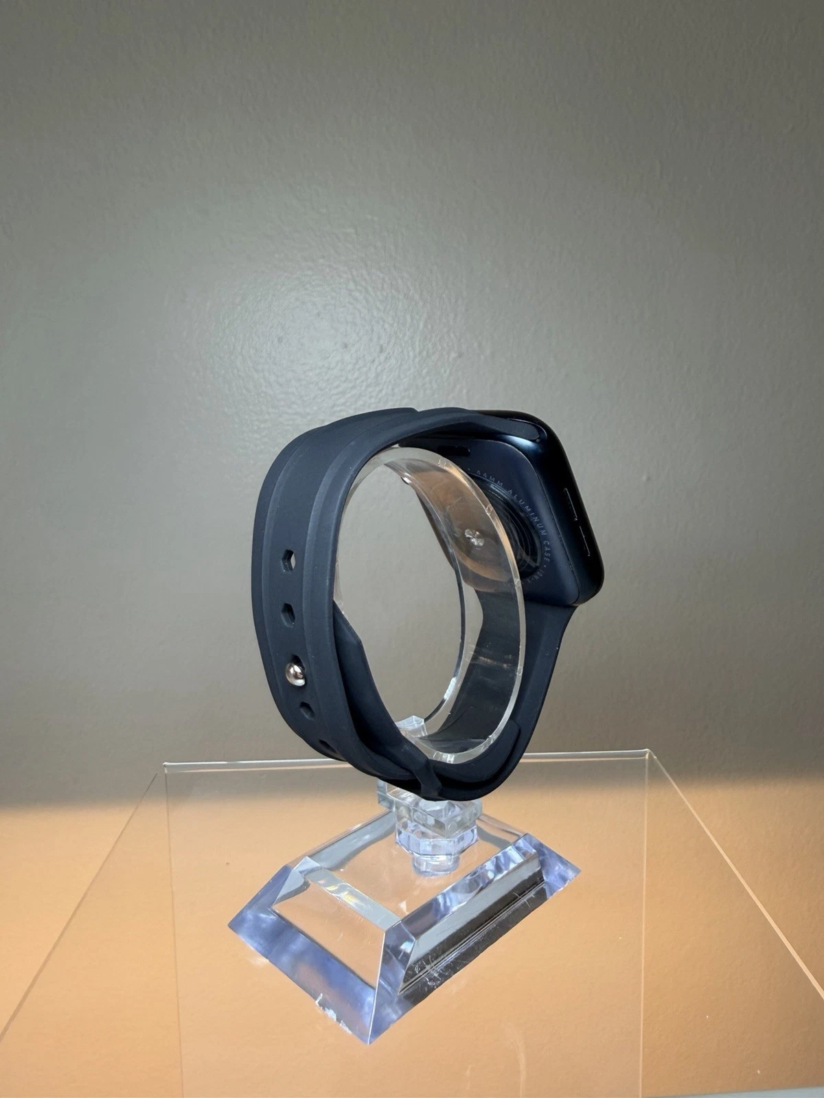 Apple Watch SE 44mm Black Aluminum GPS - photo 3