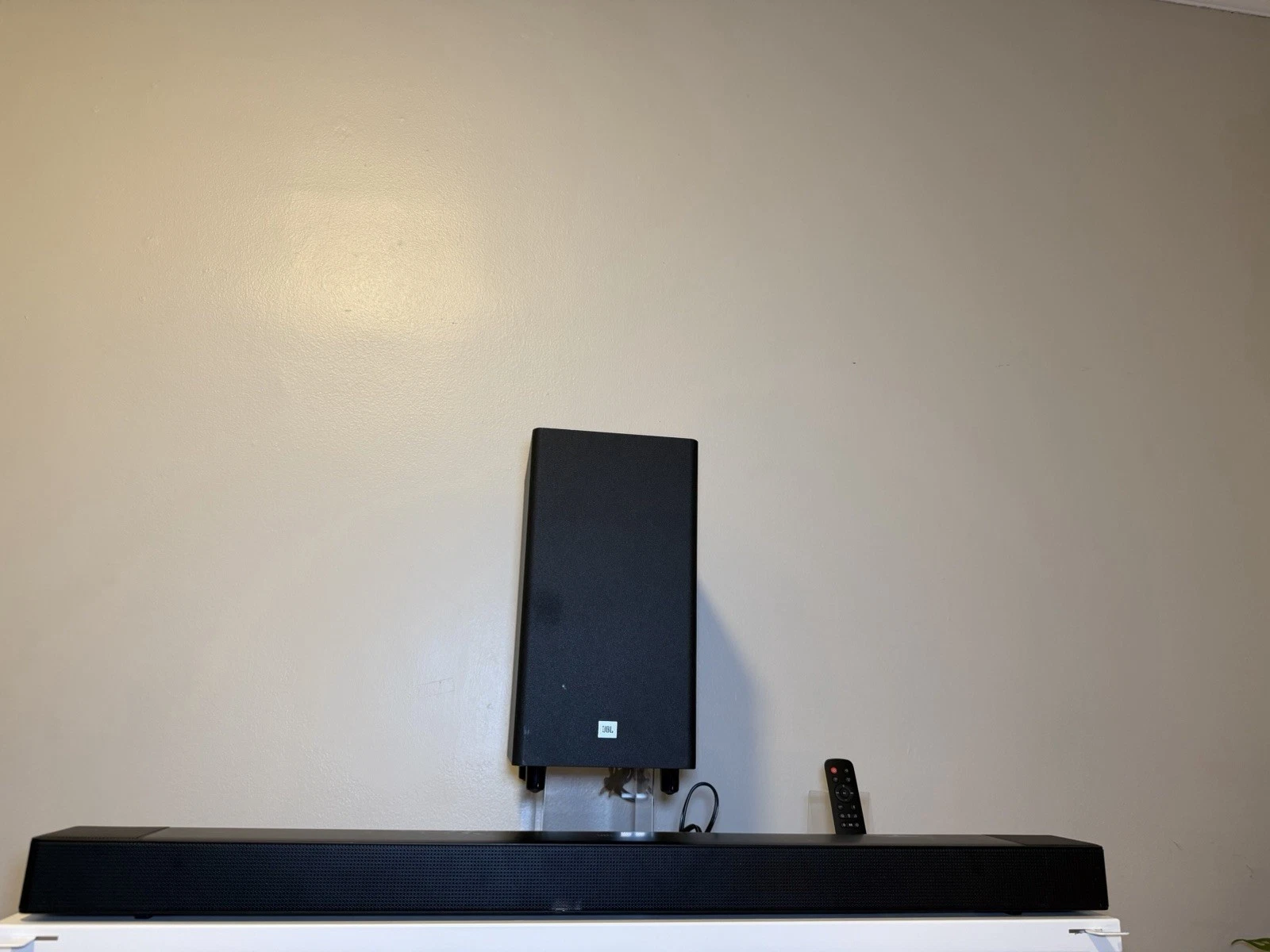 JBL SB272 2.1 Channel Wired Soundbar and Subwoofer with Remote