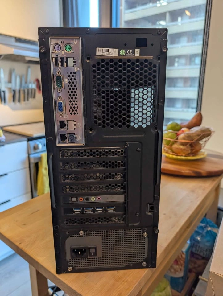 Corsair Carbide 100R ATX Case + LG DVD - photo 2