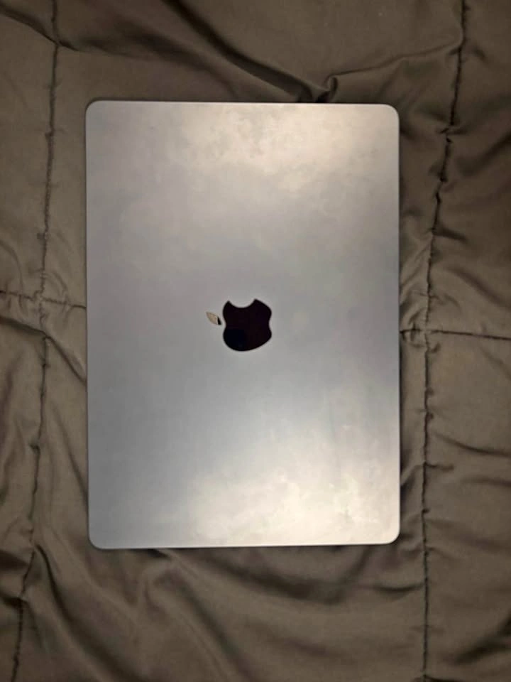 M2 MacBook Mint Condition