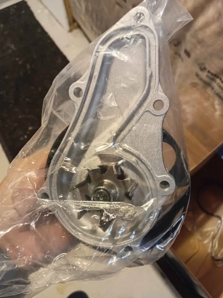 Brand New Water Pump for 2006 Acura TSX (BNIB) - photo 3