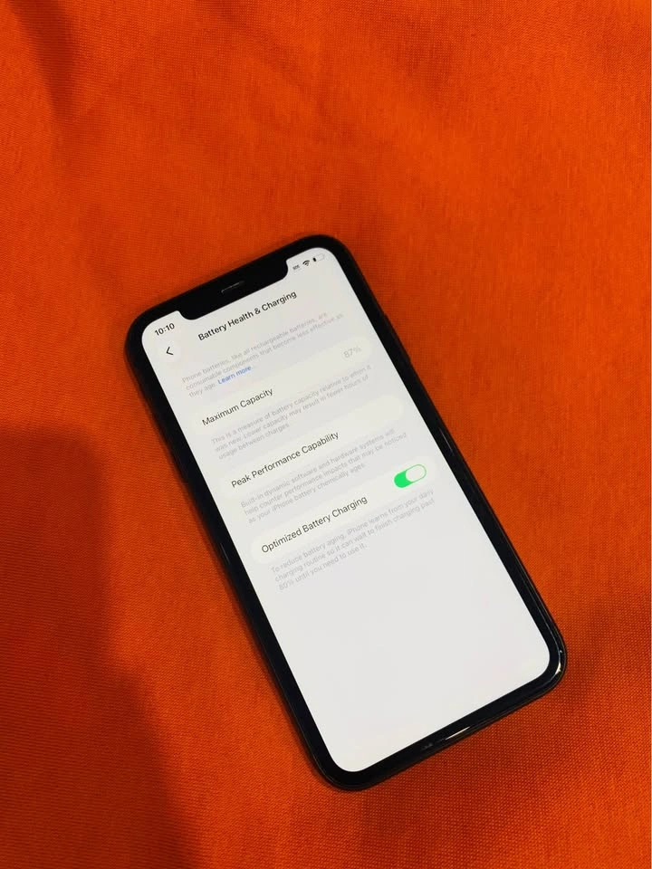 iPhone 11 64GB - photo 3