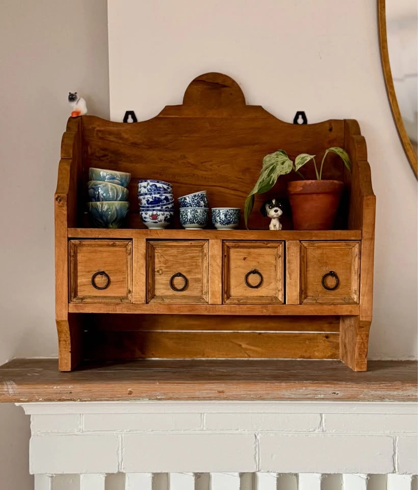 Vintage Wood Apothecary Spice Rack / Trinket Curio Shelf - photo 4