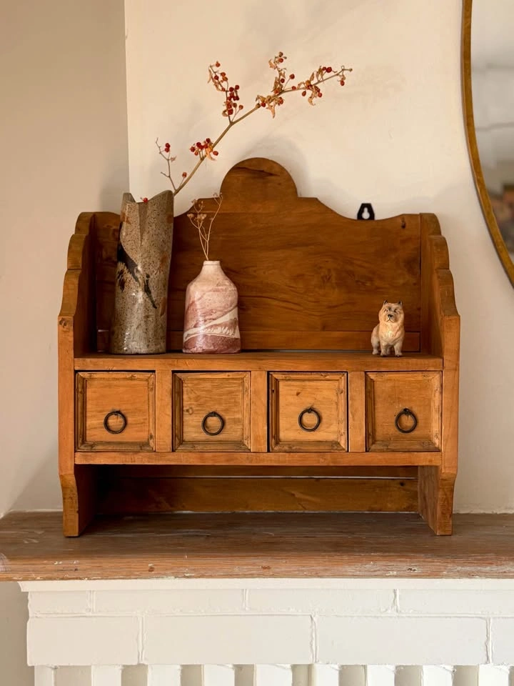 Vintage Wood Apothecary Spice Rack / Trinket Curio Shelf - photo 5