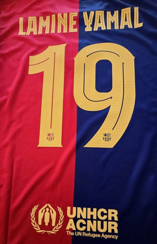 2025 FC Barcelona #19 LAMINE YAMAL Soccer Jersey - photo 4