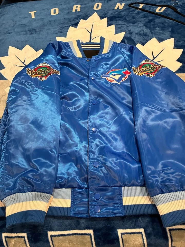 1992/93 Back to Back Blue Jays World Series Jacket - photo 4