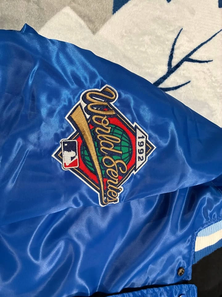 1992/93 Back to Back Blue Jays World Series Jacket - photo 5