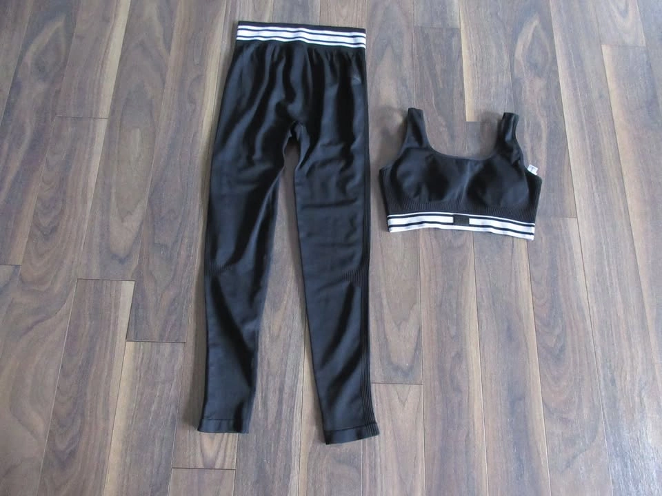 Ladies Medium Outfit - photo 2