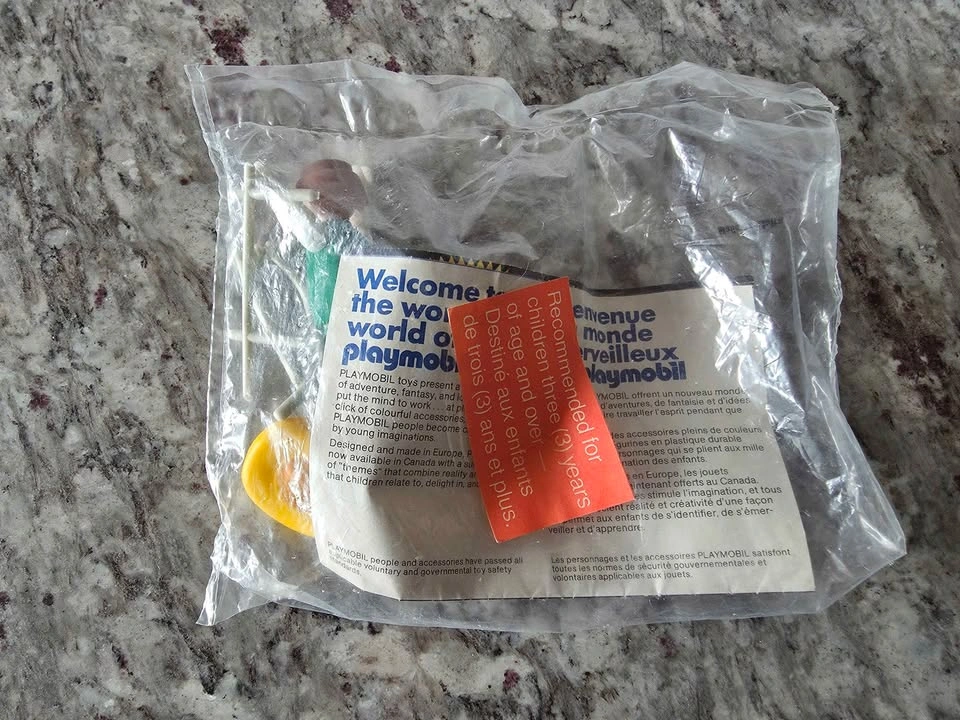 1982 McDonalds Happy Meal Playmobil Toy - photo 3