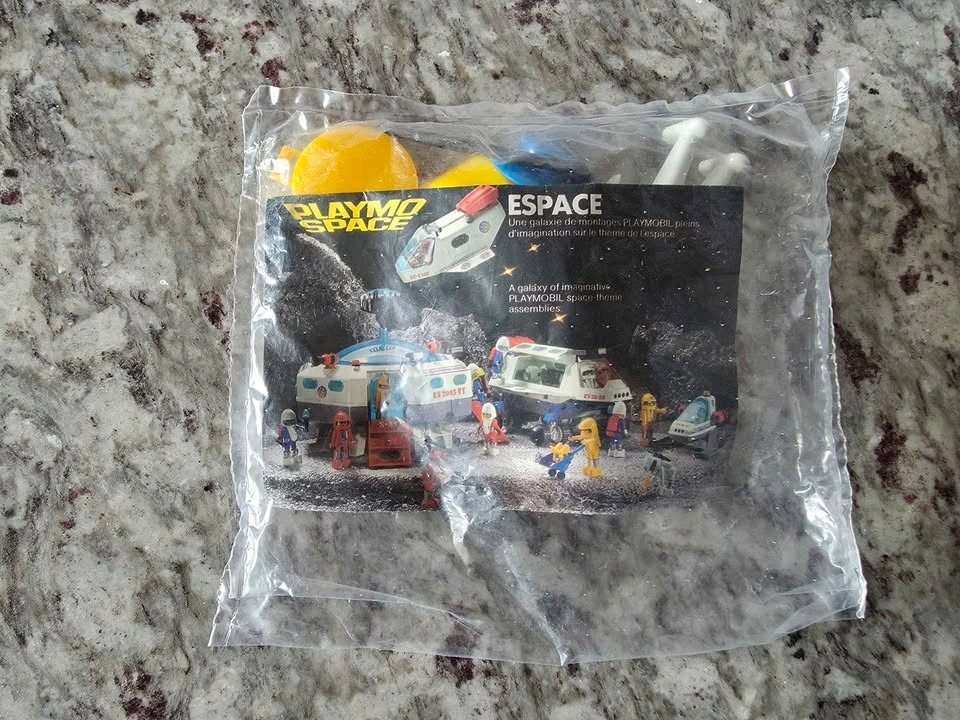1982 McDonalds Happy Meal Playmobil Toy - photo 3