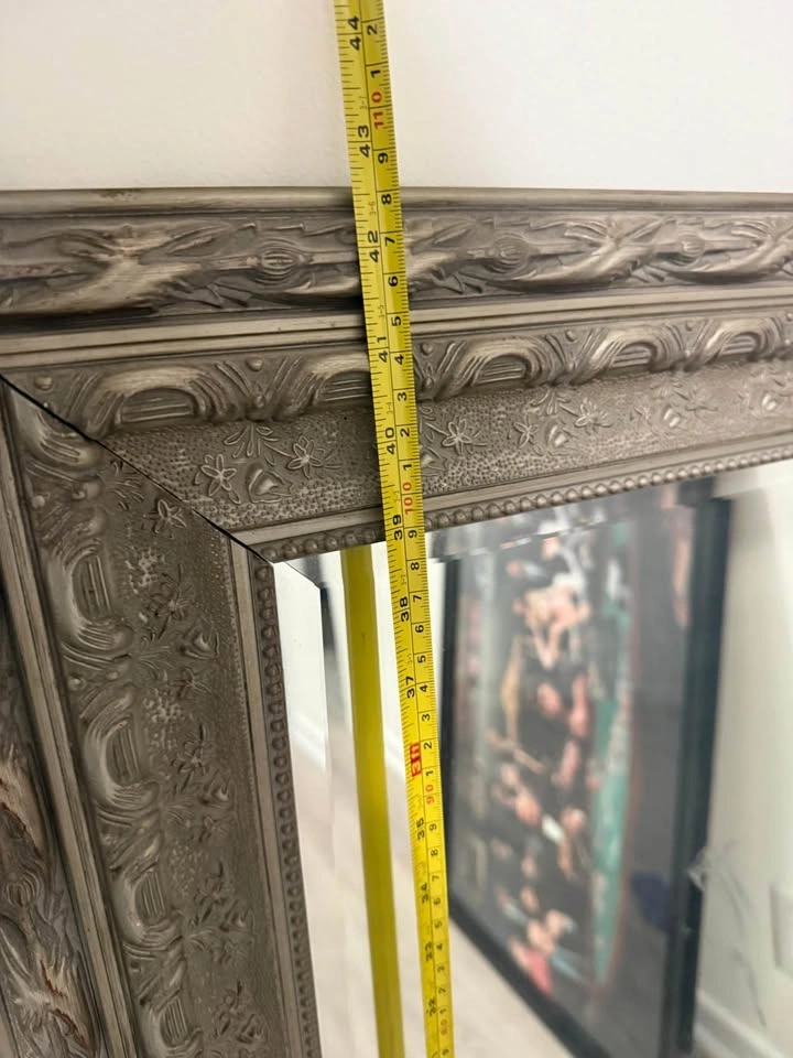 Two Mirrors - Moving Sale - photo 2