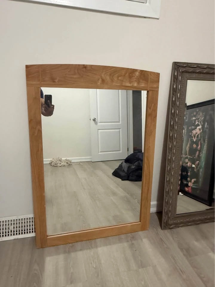 Two Mirrors - Moving Sale - photo 4