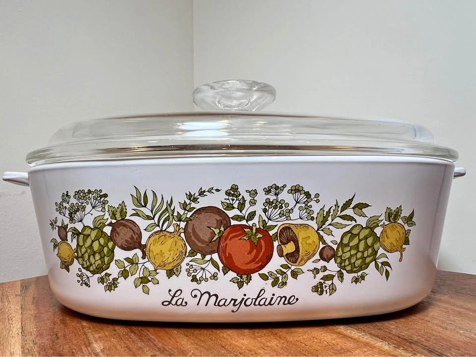 Corning Ware Spice of Life 2 Quart Casserole Dish w/ Pyrex Lid