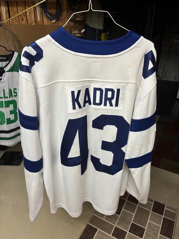 Leafs Kadri Jersey - Signed - photo 2