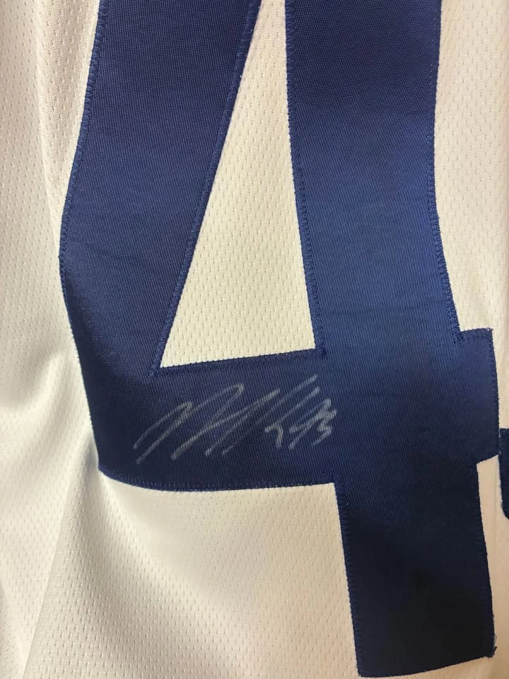 Leafs Kadri Jersey - Signed - photo 4