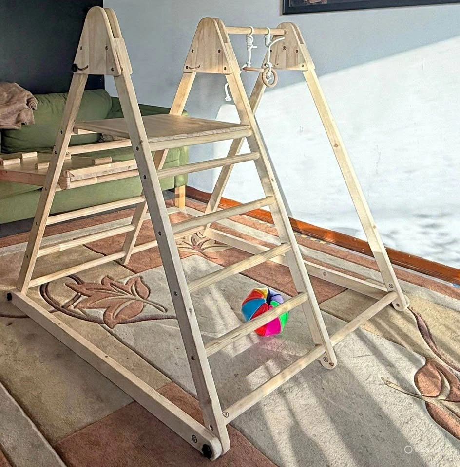 Indoor jungle gym/ foldable play set for toddlers