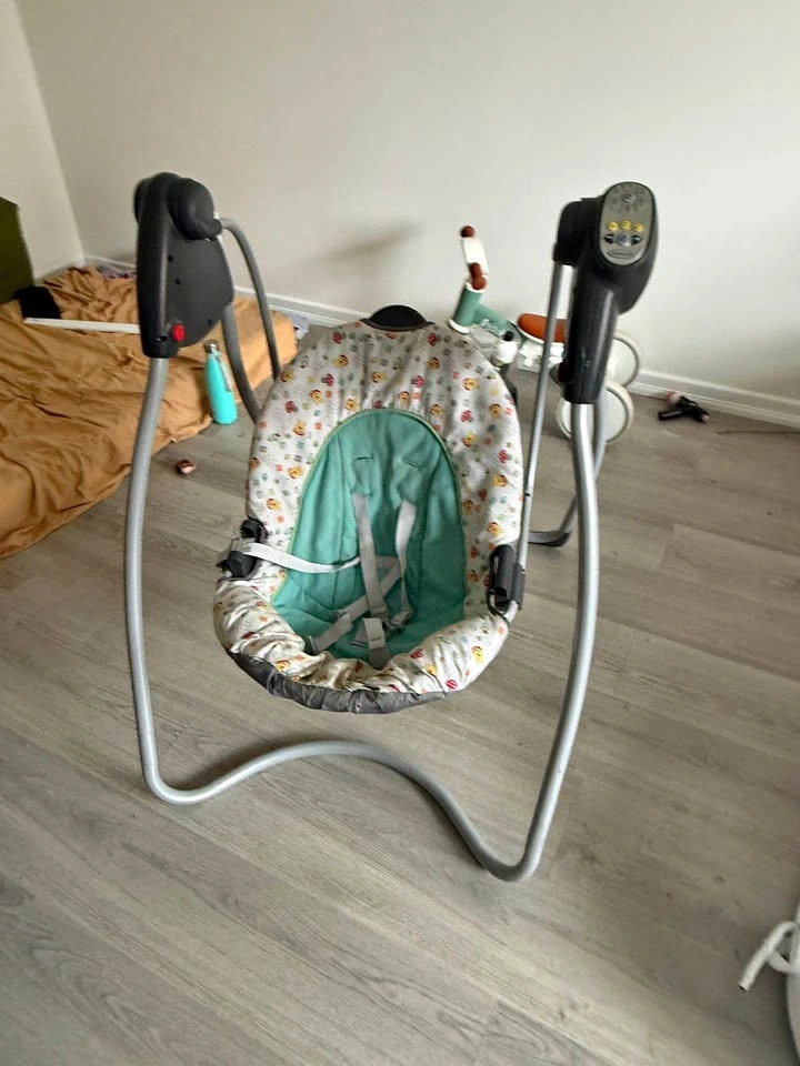 Graco Baby Swing