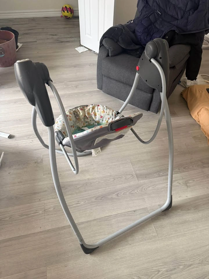 Graco Baby Swing - photo 2