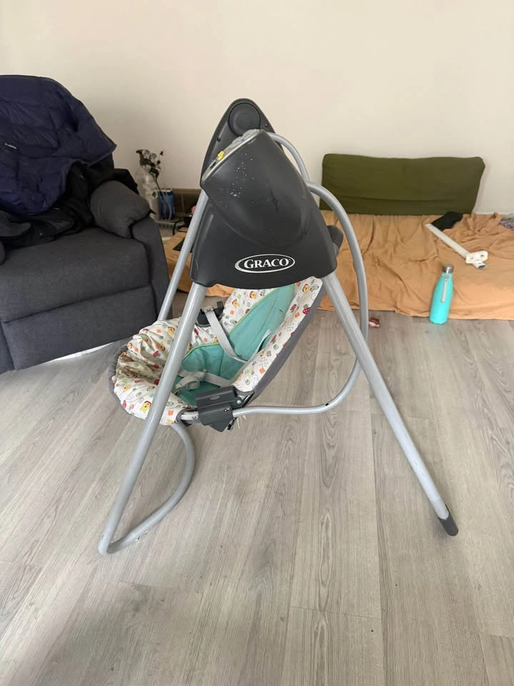 Graco Baby Swing - photo 3