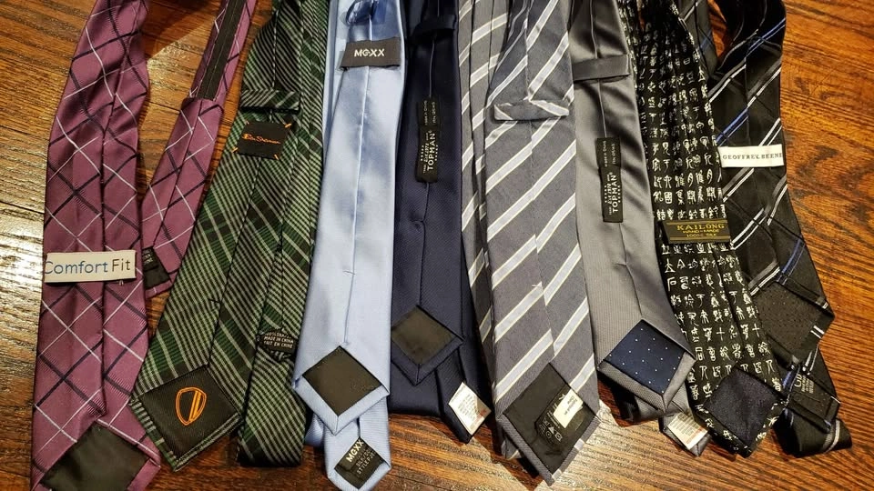 Mens Authentic Necktie Lot (8 Ties) - photo 5