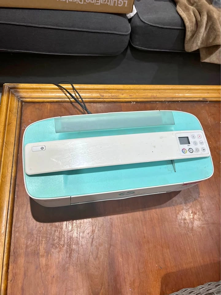 HP DeskJet 3755 All-in-One Printer