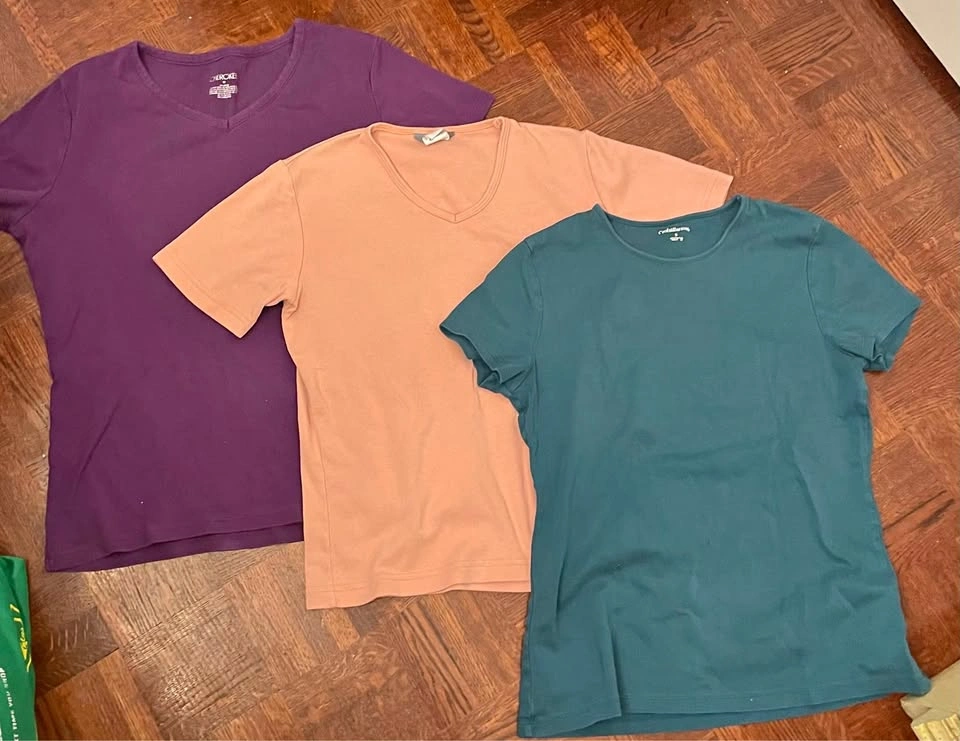 V-Neck & Crew Tee Tops, S & M