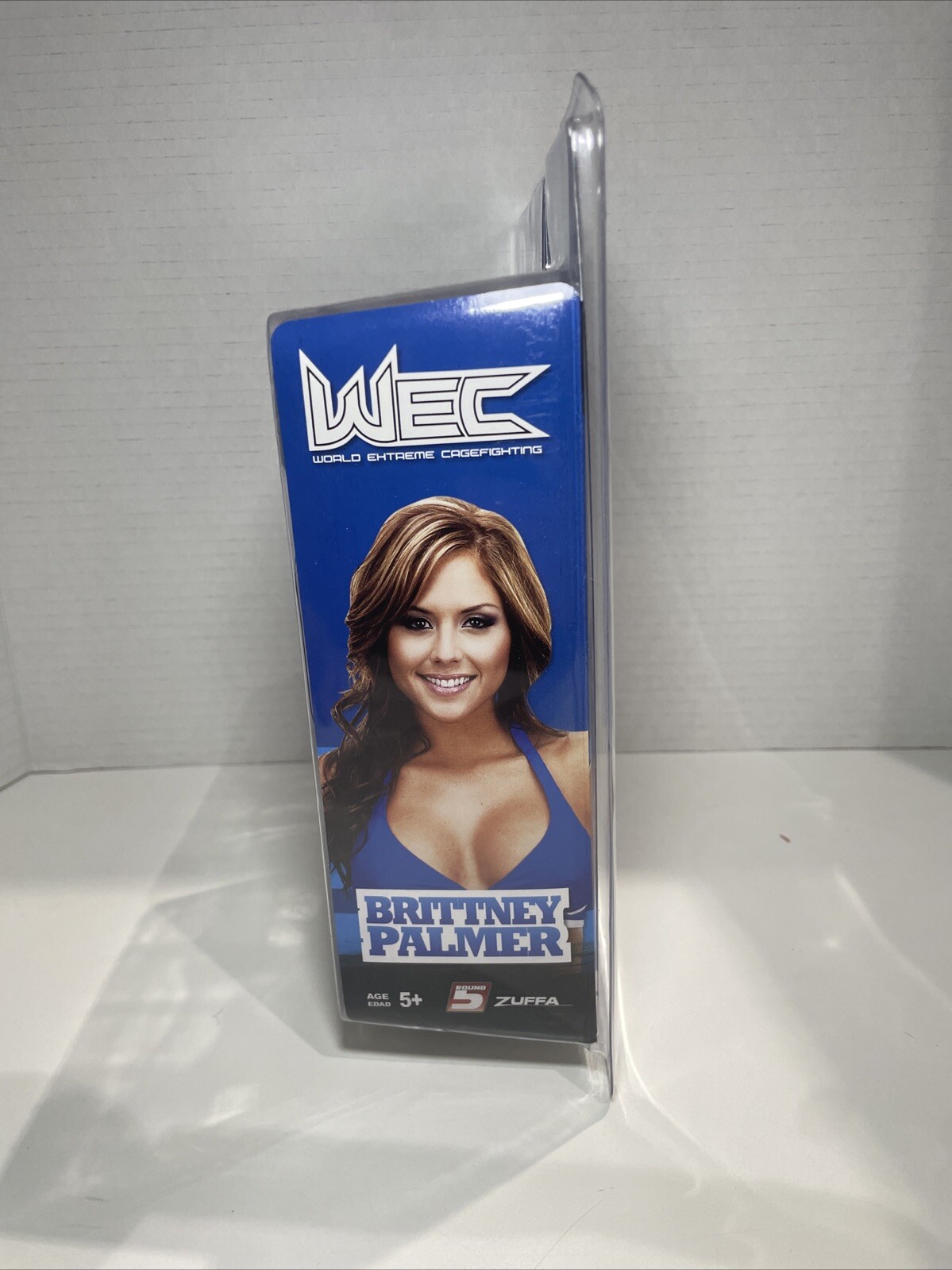 Brittney Palmer UFC Round 5 Action Figure SIGNED - photo 2
