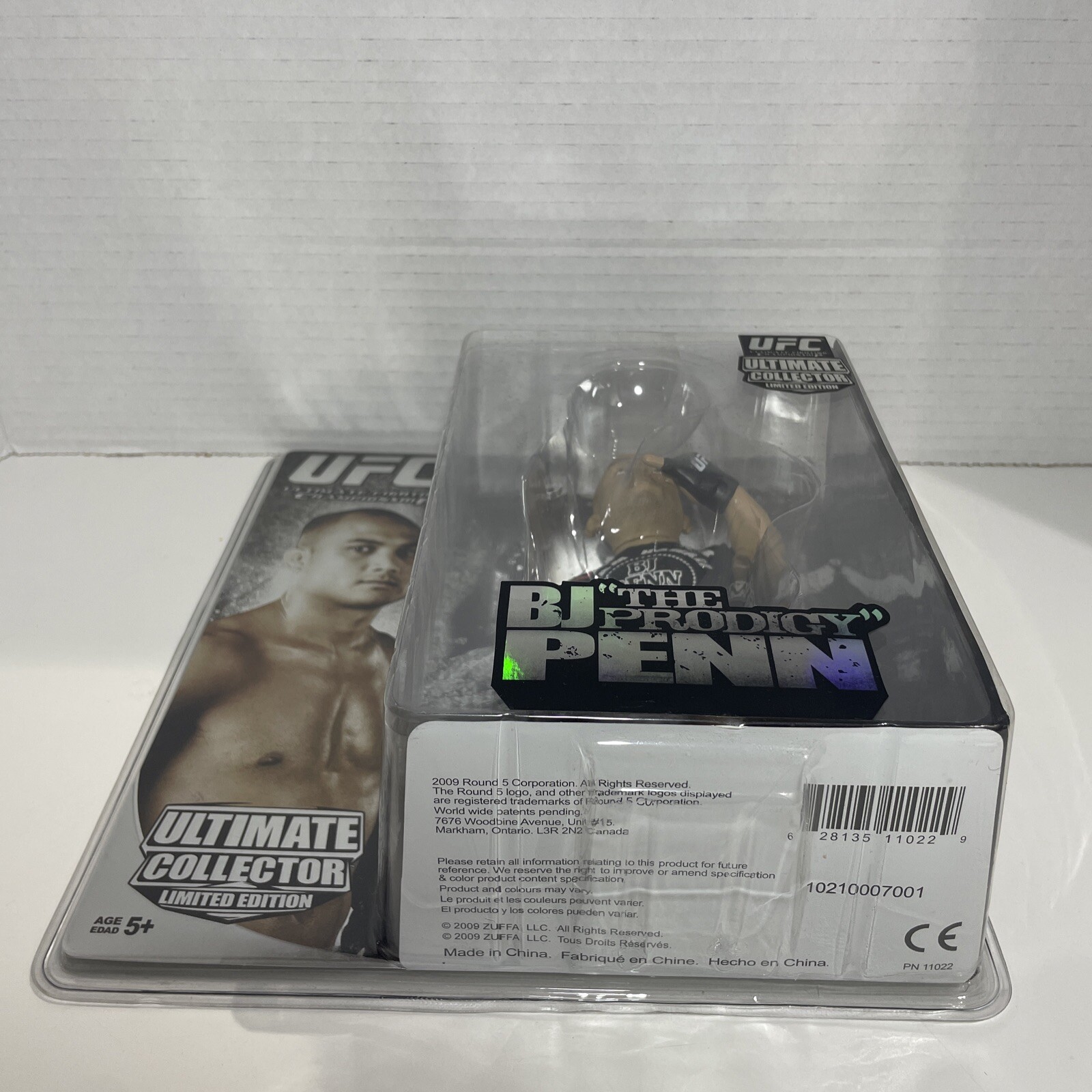 UFC Ultimate Collector Series 2 BJ Penn Action Figure - photo 4