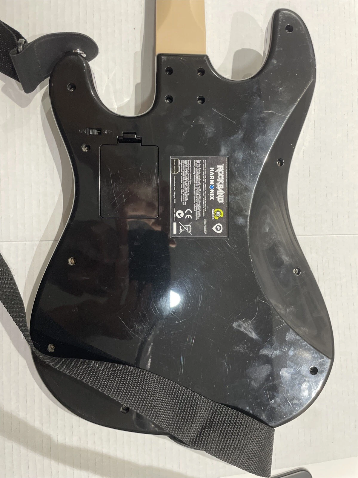 RockBand Wii Fender Guitar Hero Stratocaster (No Dongle, Unteste - photo 5
