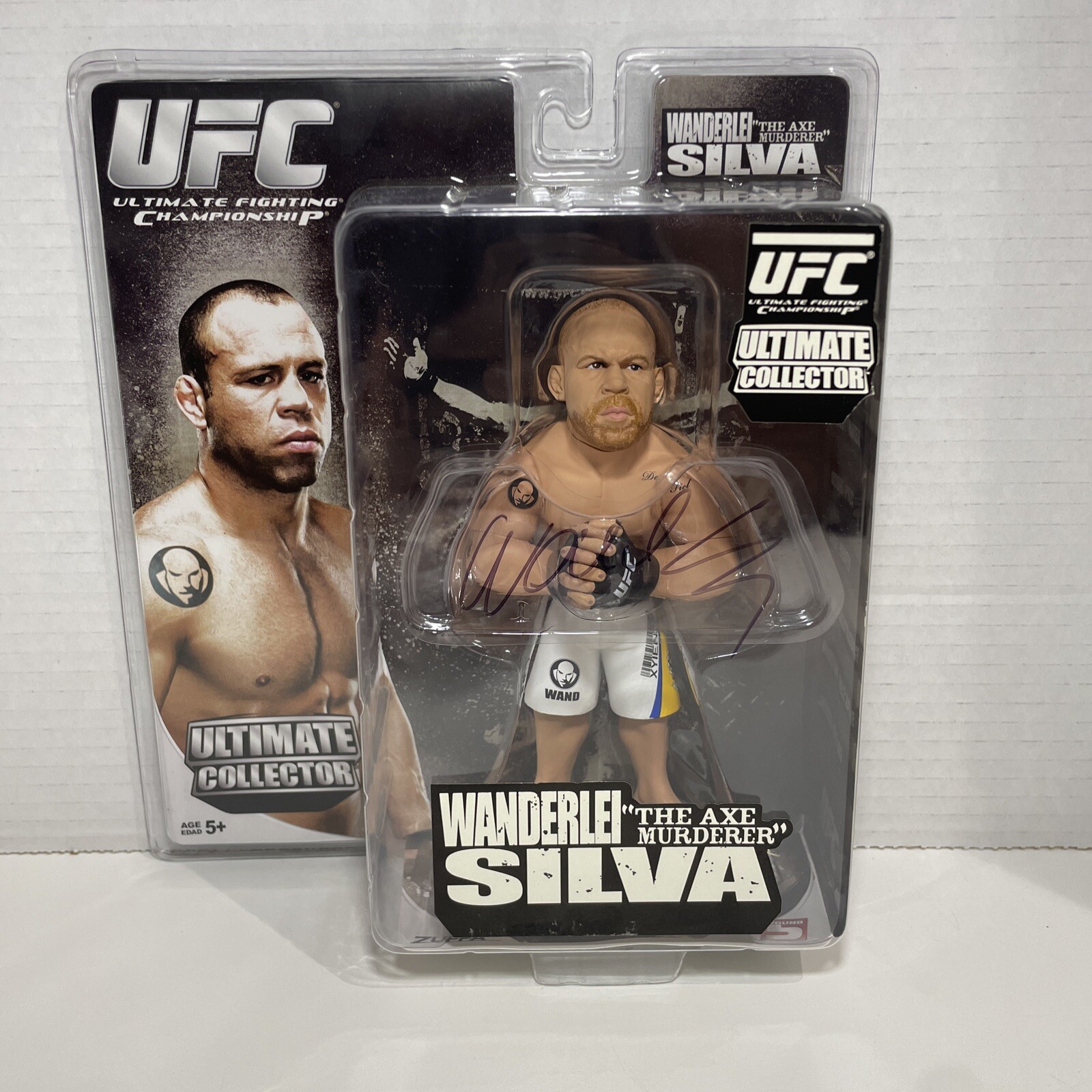 Round 5 UFC Wanderlei Silva The Axe Murderer Action Figure