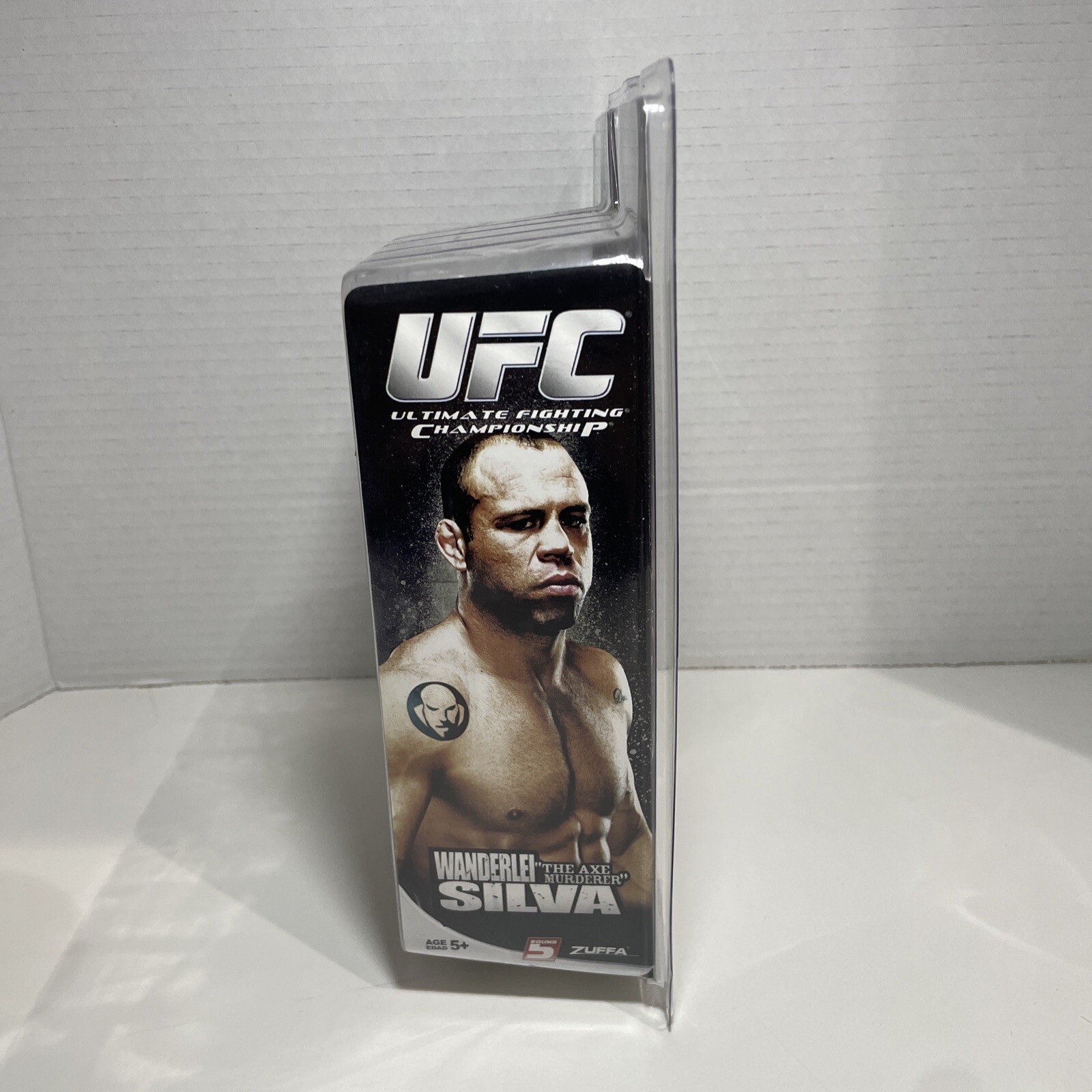 Round 5 UFC Wanderlei Silva The Axe Murderer Action Figure - photo 2